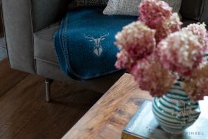 Wohzimmertisch Vase