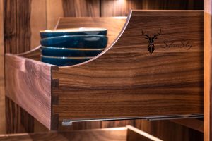 Holz Schublade Silverstag gebrantes Logo