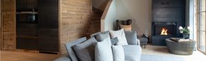Wohnzimmer chalet mit Feuerkultur Kamin