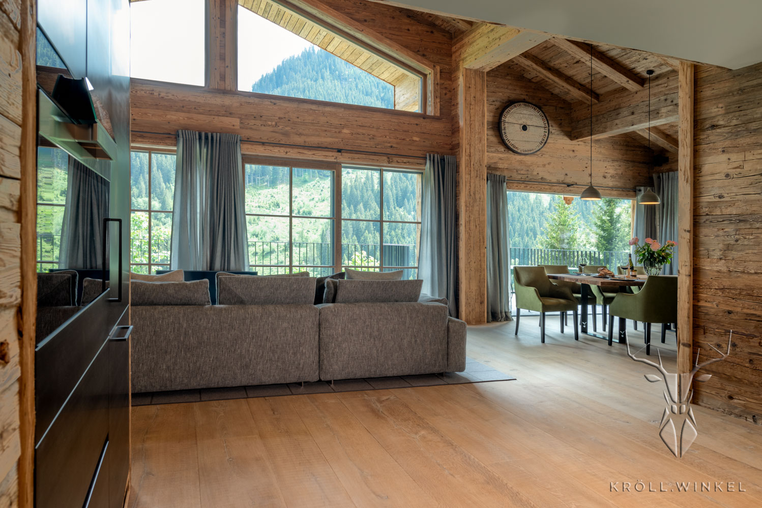 Wohzimmer Alpenchalet mit Ausblick