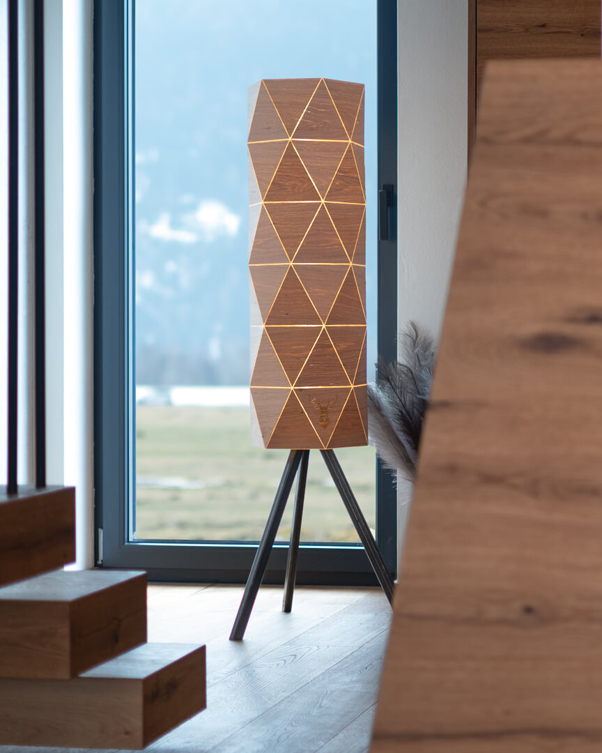 Holzlampe