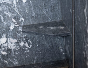 Stein Bank Dusche