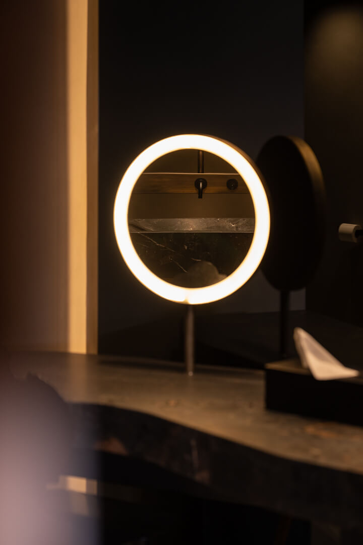 Schmink Spiegel beleuchtet