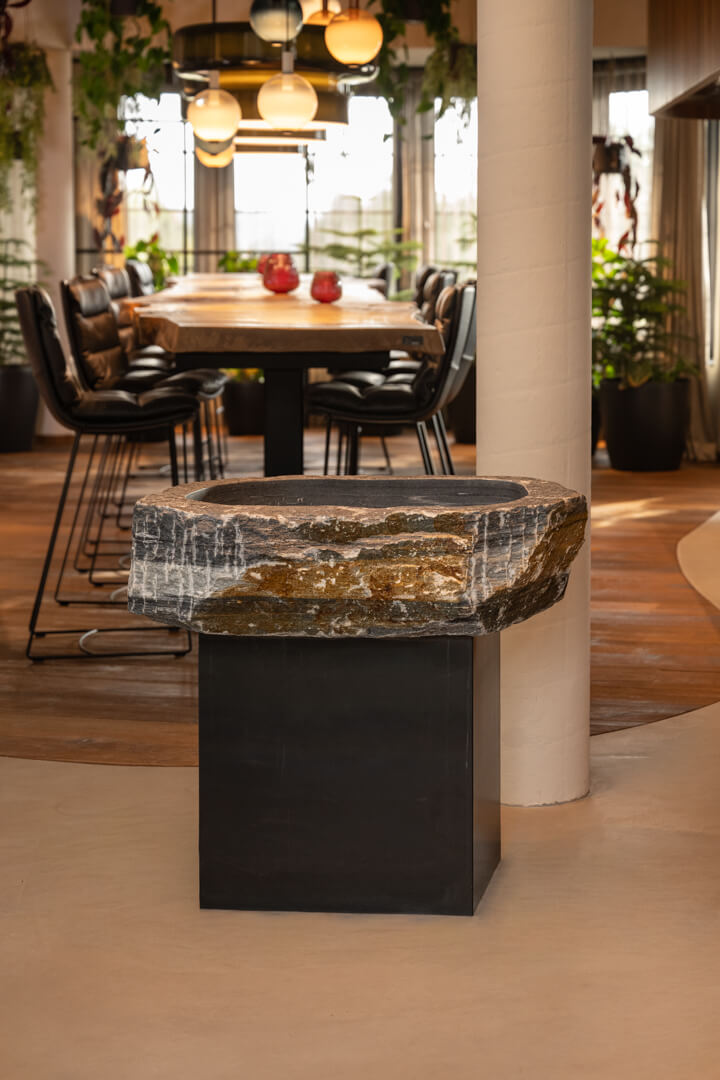 Massive Stein-Champagner-/Servierschale