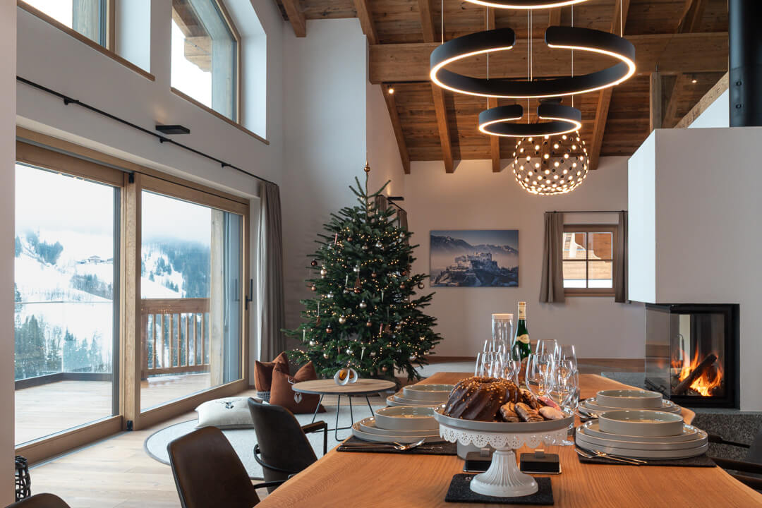 Chalet projekt Esstisch mit Aussicht