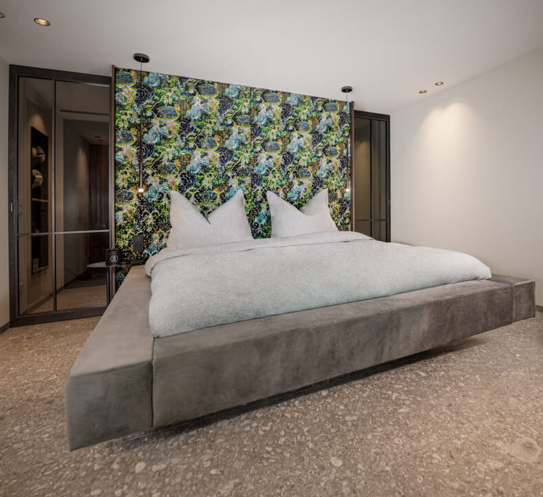 Schlafzimmer graues samt Bett