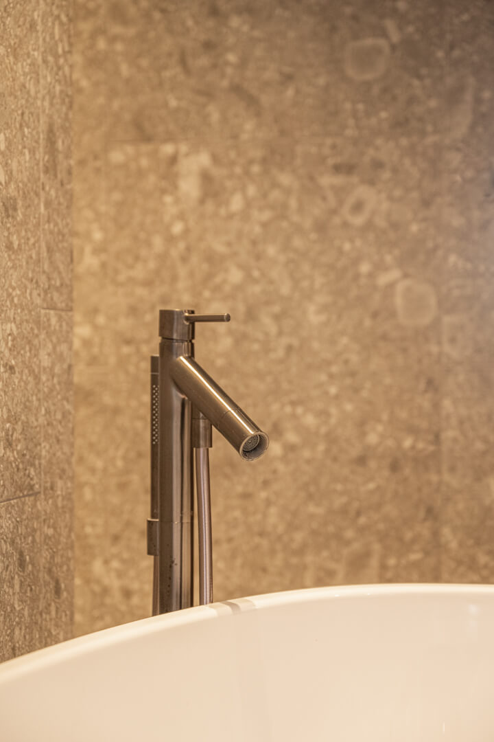 Badewanne Wasserhahn